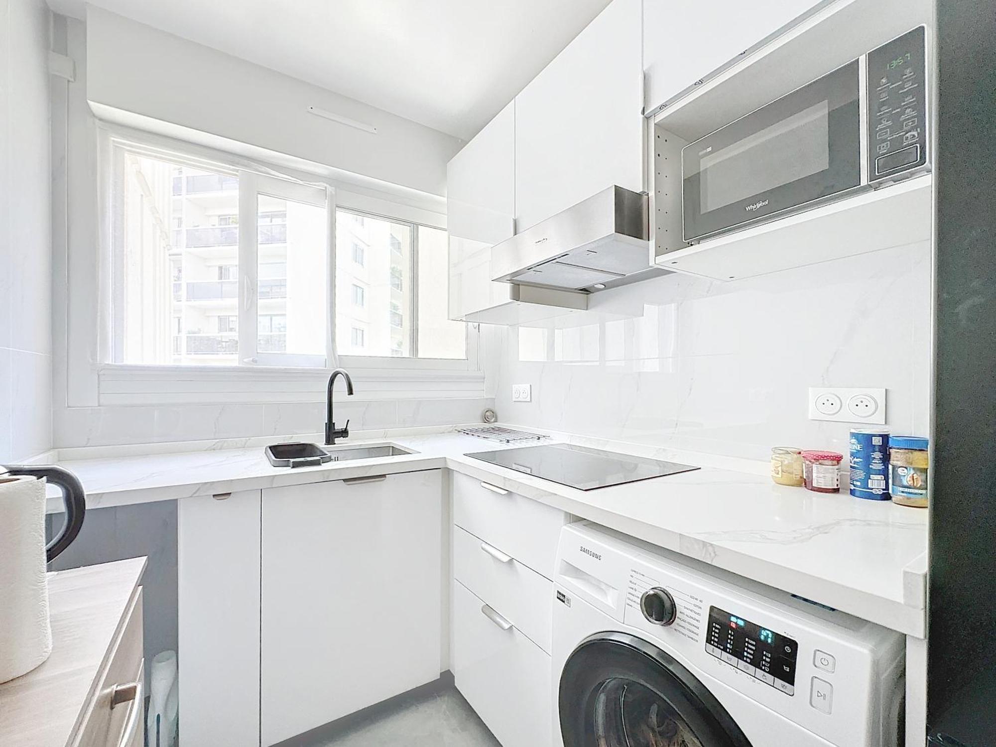 114 - Renove De Luxe Pour 4 Personnes * París